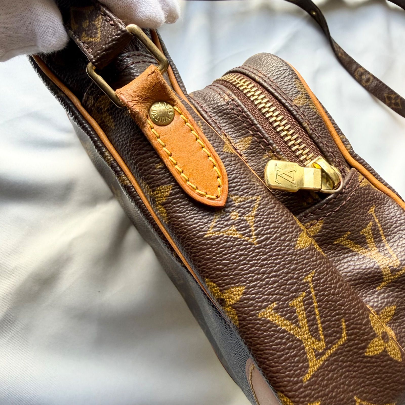 LOUIS VUITTON ルイ・ヴィトン モノグラム アマゾン ショルダーバッグ