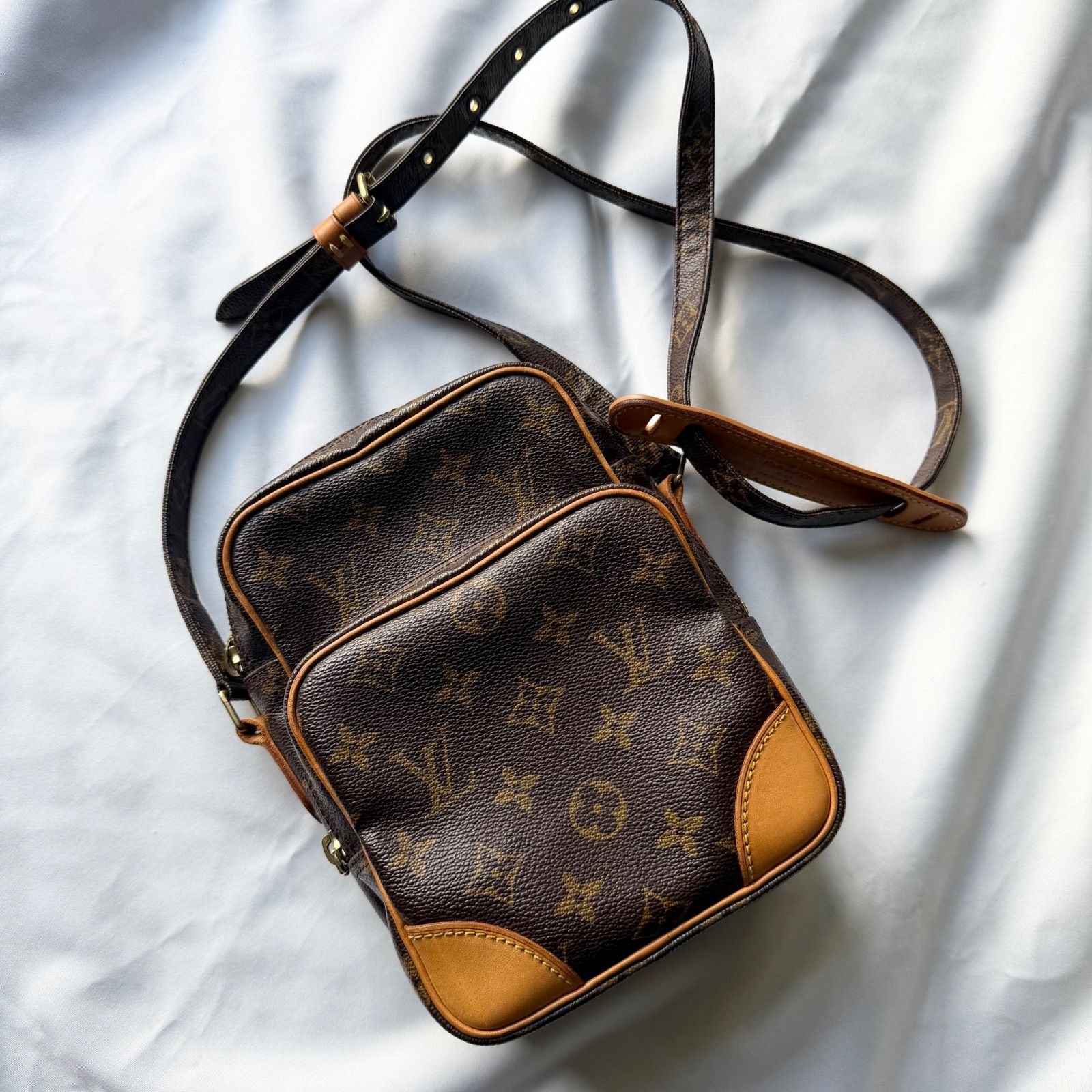 LOUIS VUITTON ルイ・ヴィトン モノグラム アマゾン ショルダーバッグ