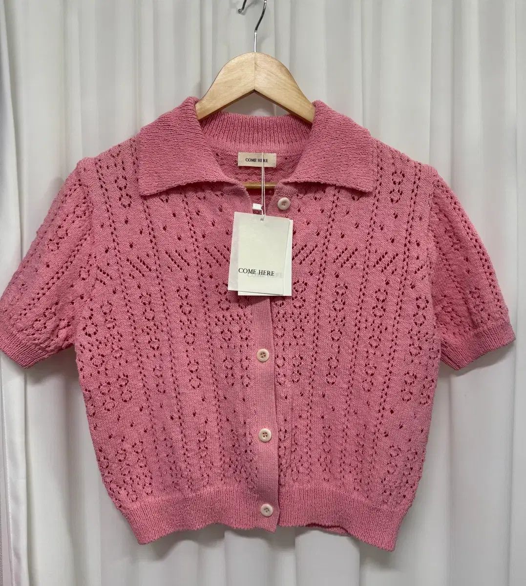 新品 COME HERE ピンク クロシェ ニット カーディガン