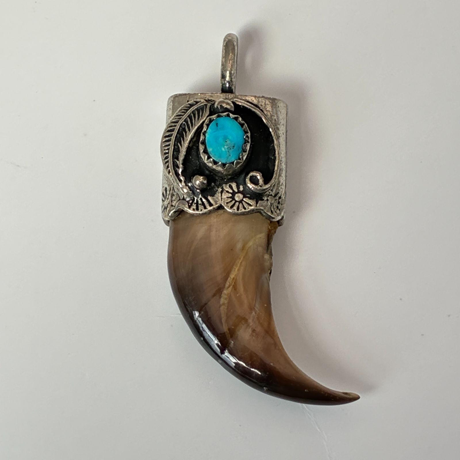 ナバホ ベアクロー ターコイズネックレス (美品)
