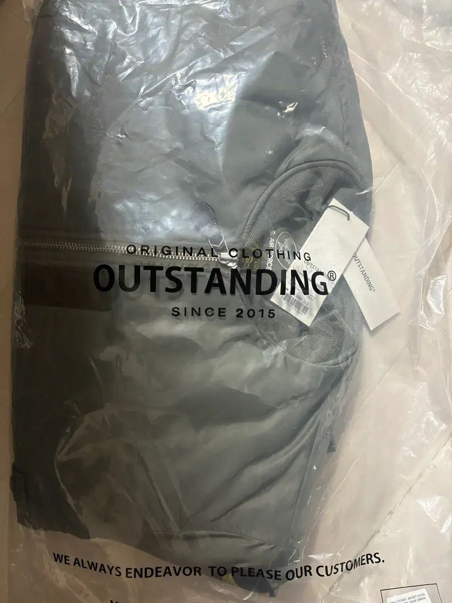 OUTSTANDING 10周年 MA-1 新品 L