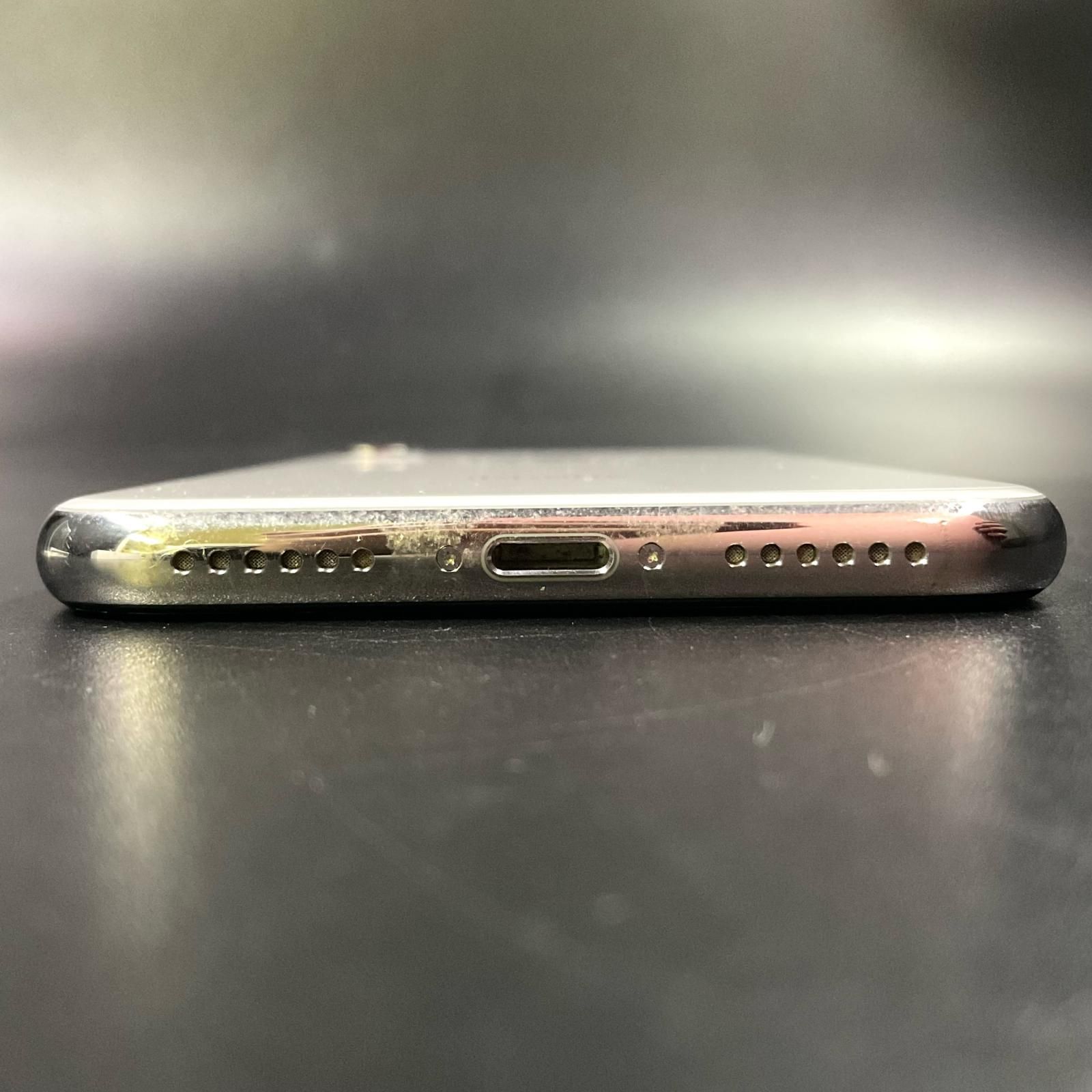 iPhone X 256GB シルバー【動作確認済】71% - メルカリ