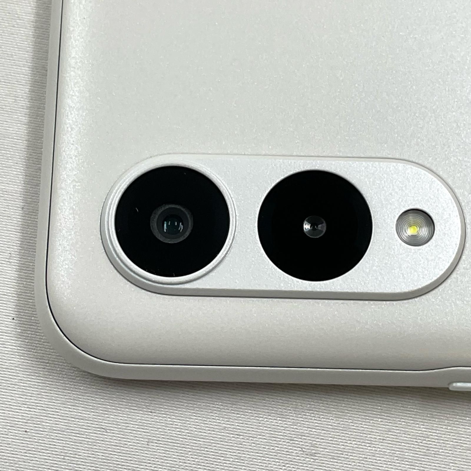 arrows We2 A402FC[64GB] SoftBank ミストホワイト【安心保証】 Amazon 