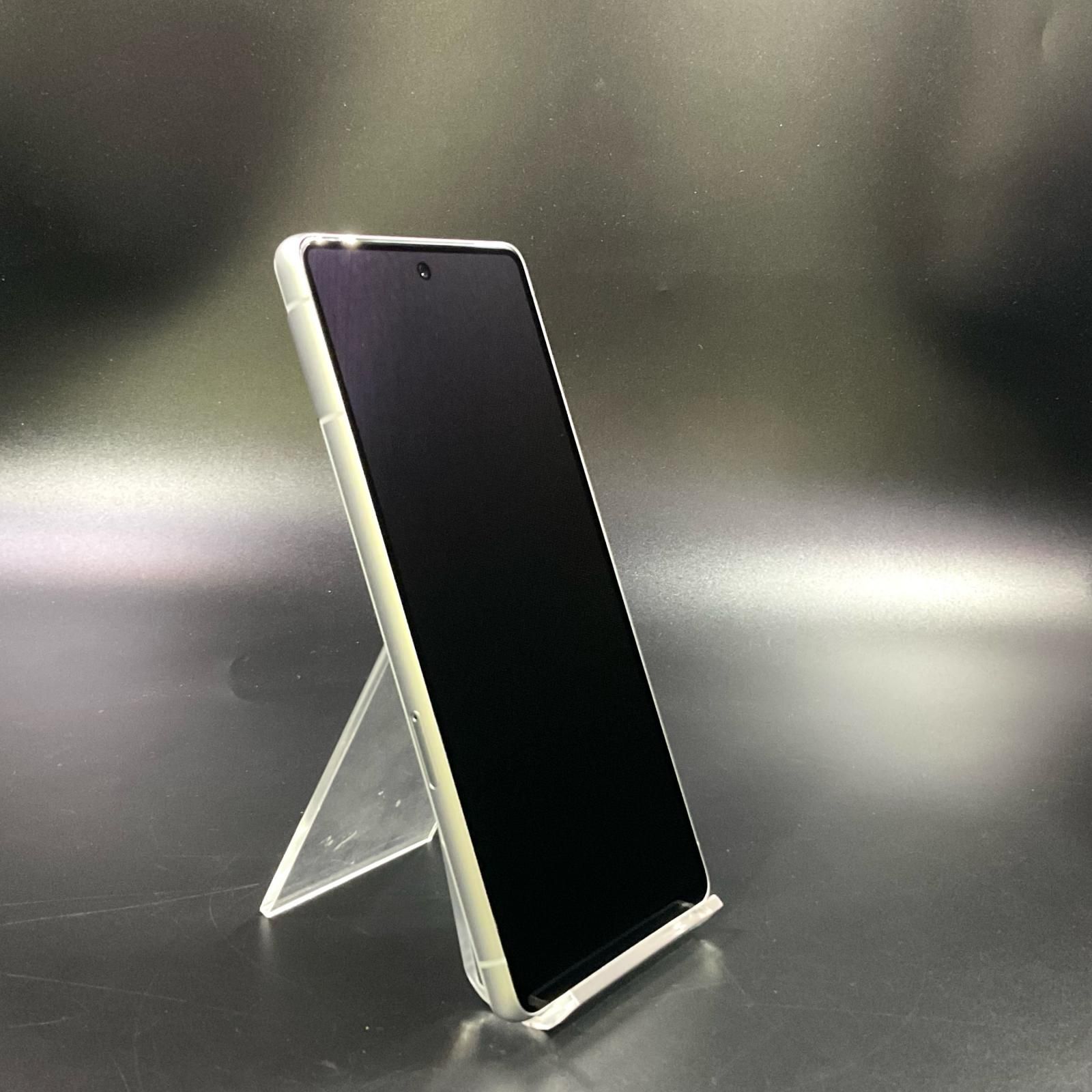 Google Pixel 7 128GB Snow 美品 SIMフリー au - メルカリ