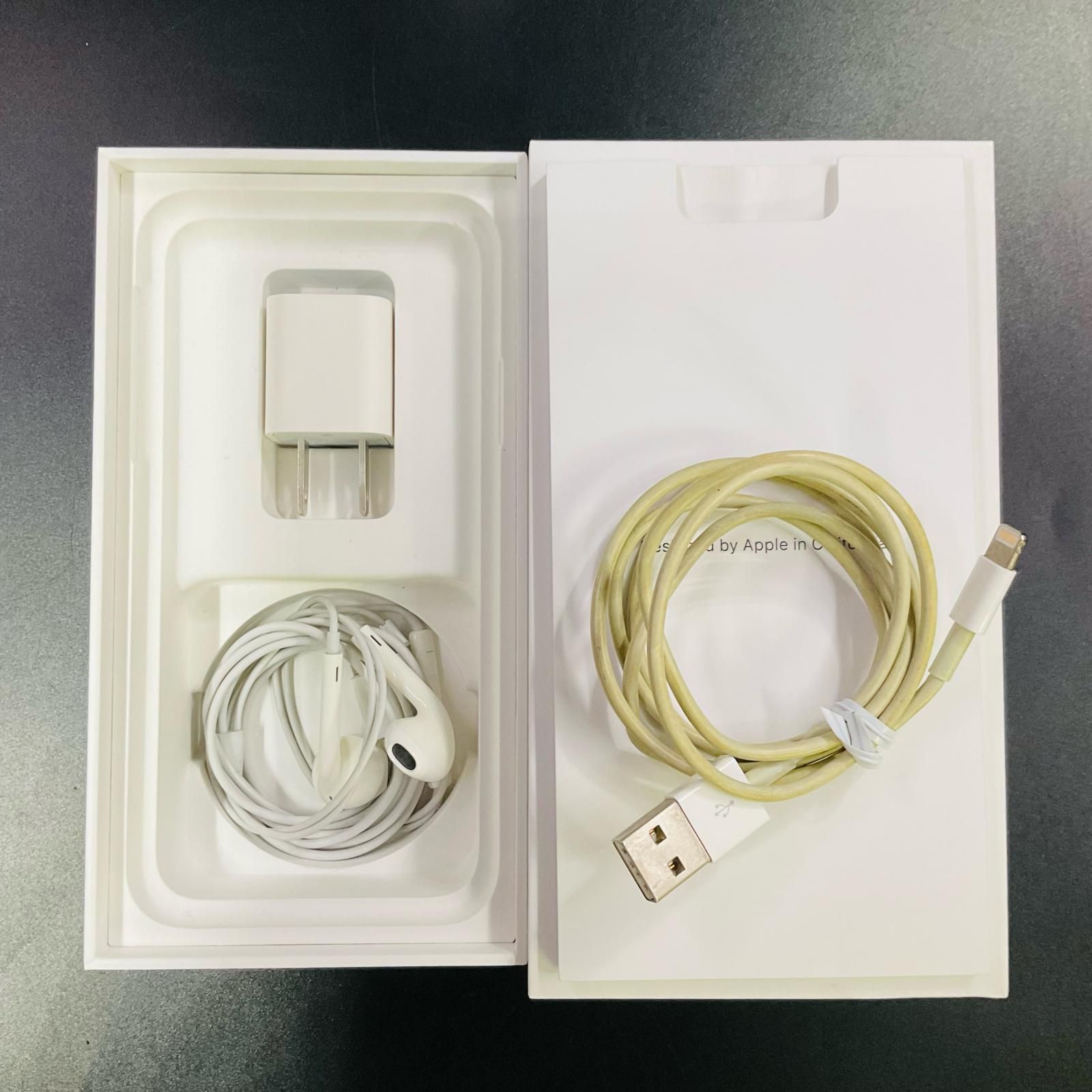 iPhone X 64GB シルバー docomo 白ロム 83% - メルカリ