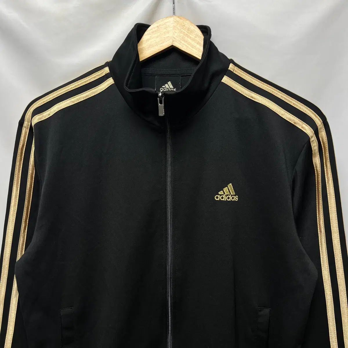 正規品/95 adidas 3本線 GOLD/BLACK ヨーロッパ トラックジャージ