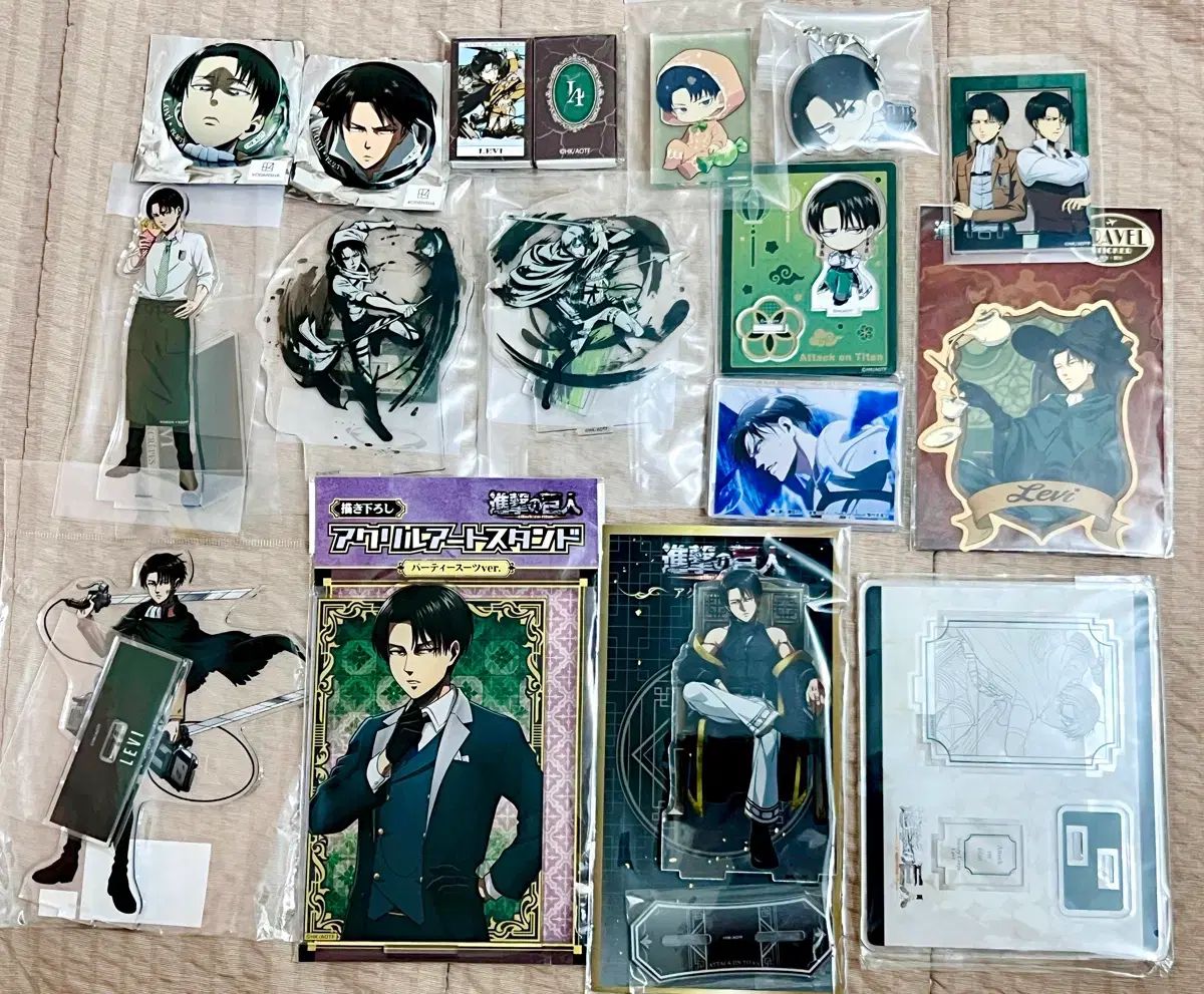 進撃の巨人 リヴァイ グッズ セット