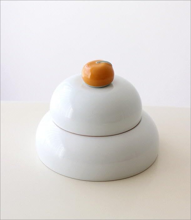 鏡餅 陶器 おしゃれ 飾り 置物 オブジェ 器 お皿 お椀 食器 磁器の鏡餅プレートセット送料無料 4891b5ce