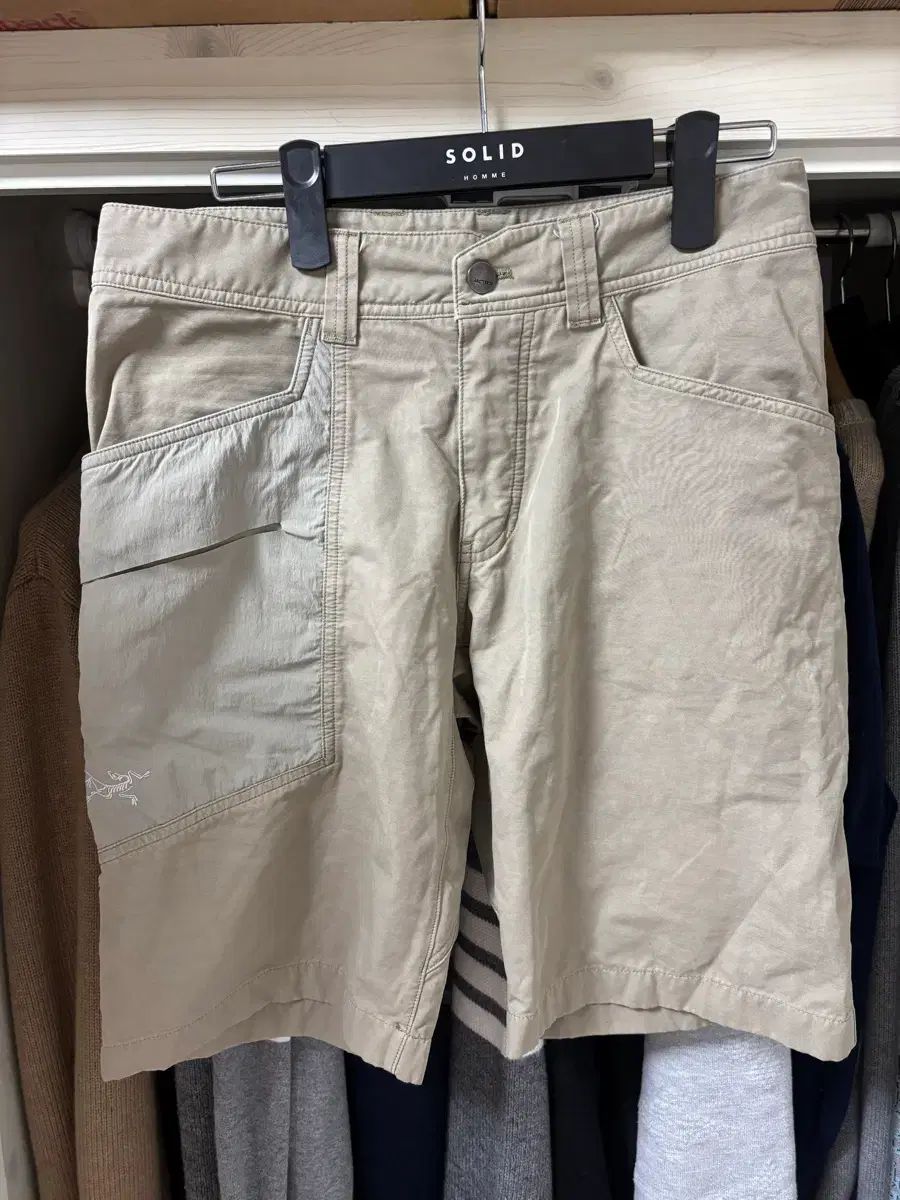 正規品 ARC'TERYX アークテリクス カジュアル メンズ ハーフパンツ パンツ