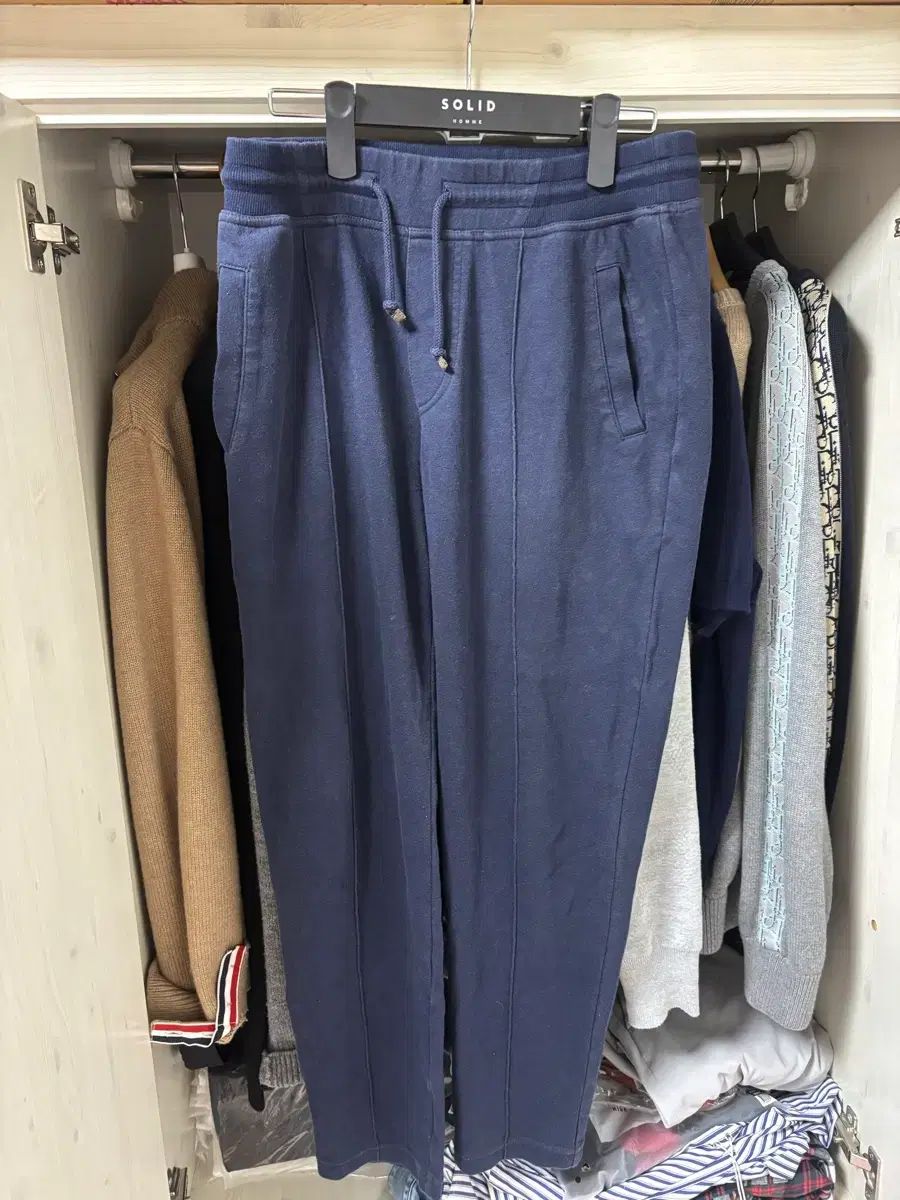 BRUNELLO CUCINELLI(ブルネロクチネリ) ネイビー トレーナー パンツ S