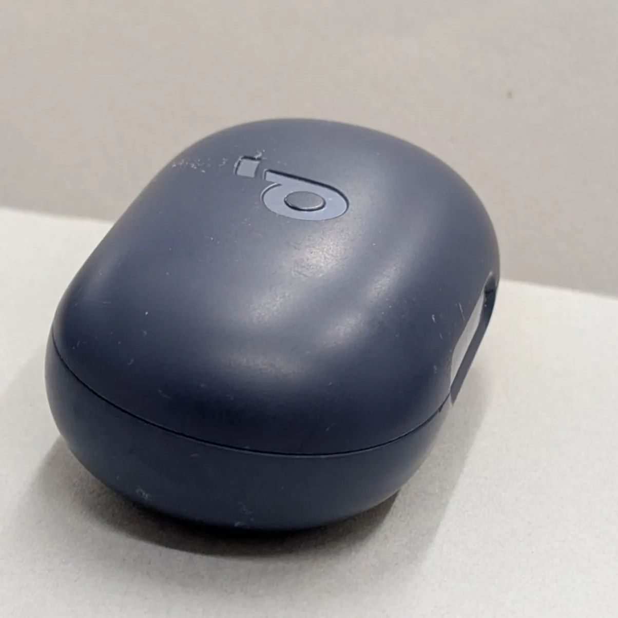 Space A40 Soundcore ネイビー Anker 中古Soundcore 充電ケースのみ