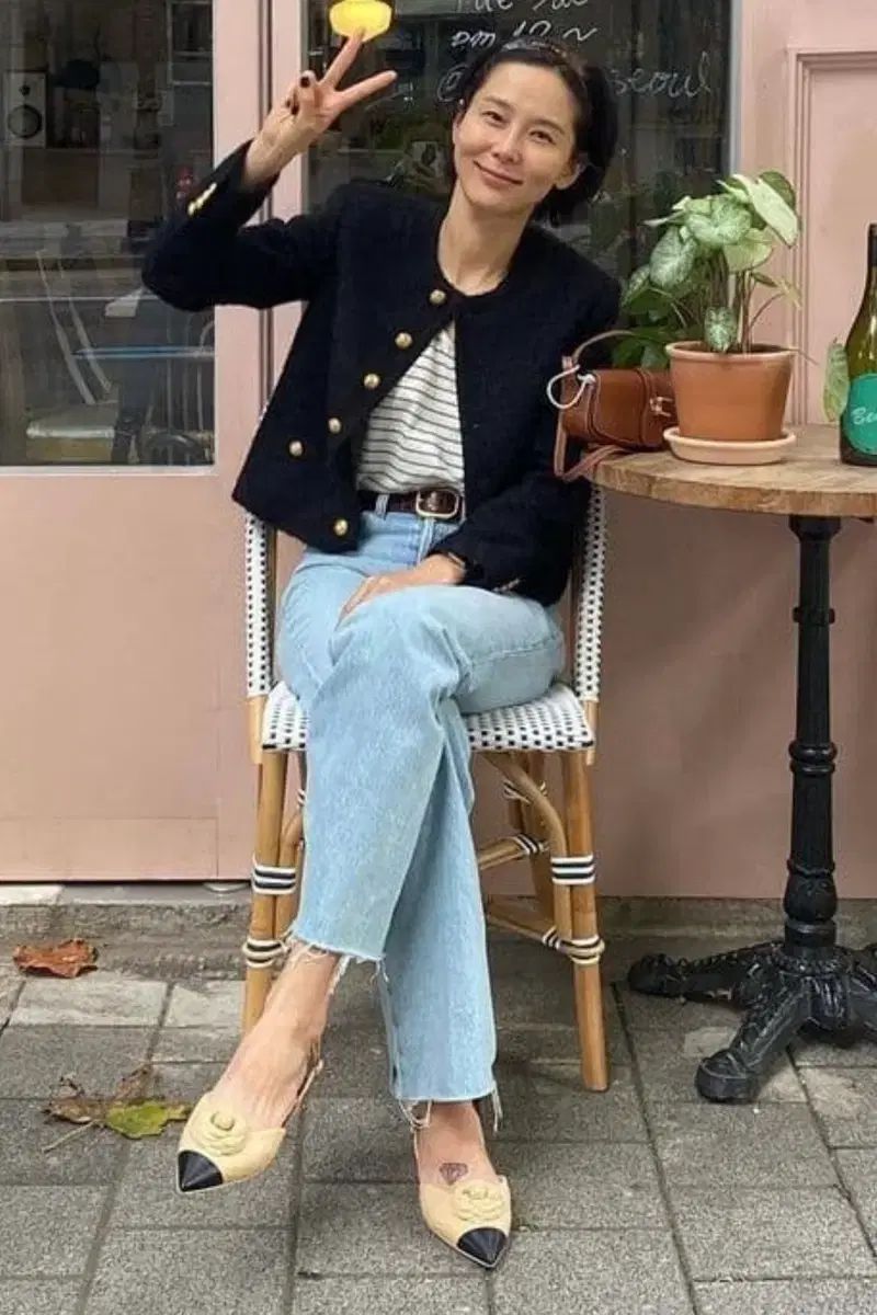 Celine セリーヌ タブ バッグ タン COLOR