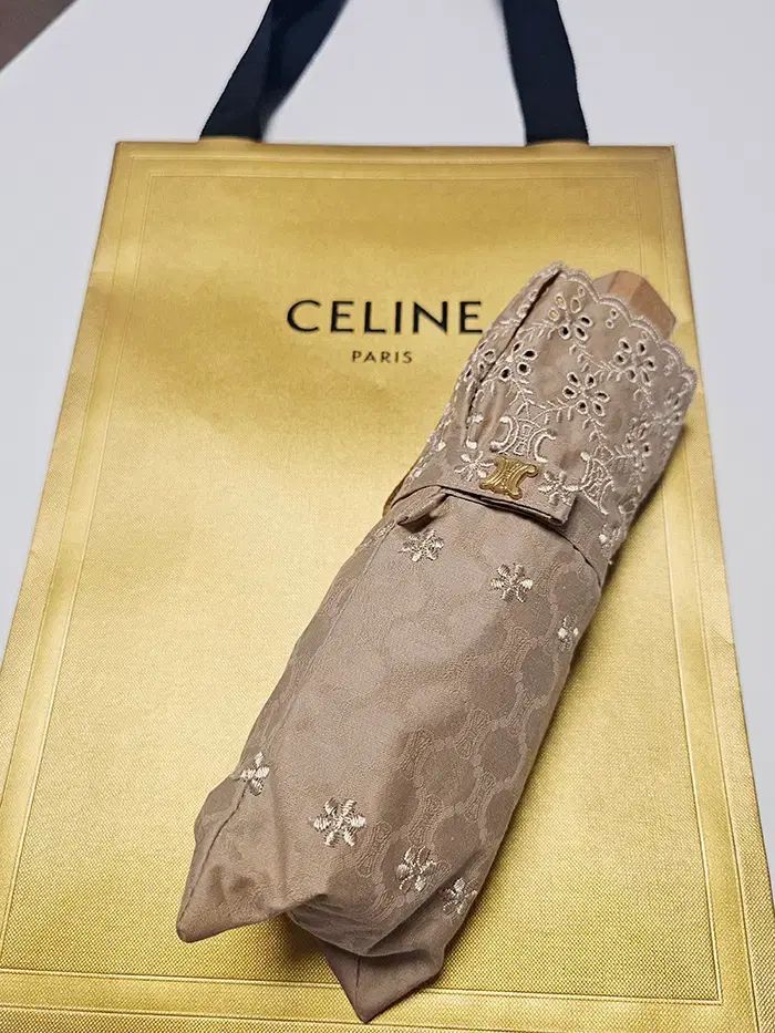 Celine セリーヌ 刺繍 日傘 兼 傘