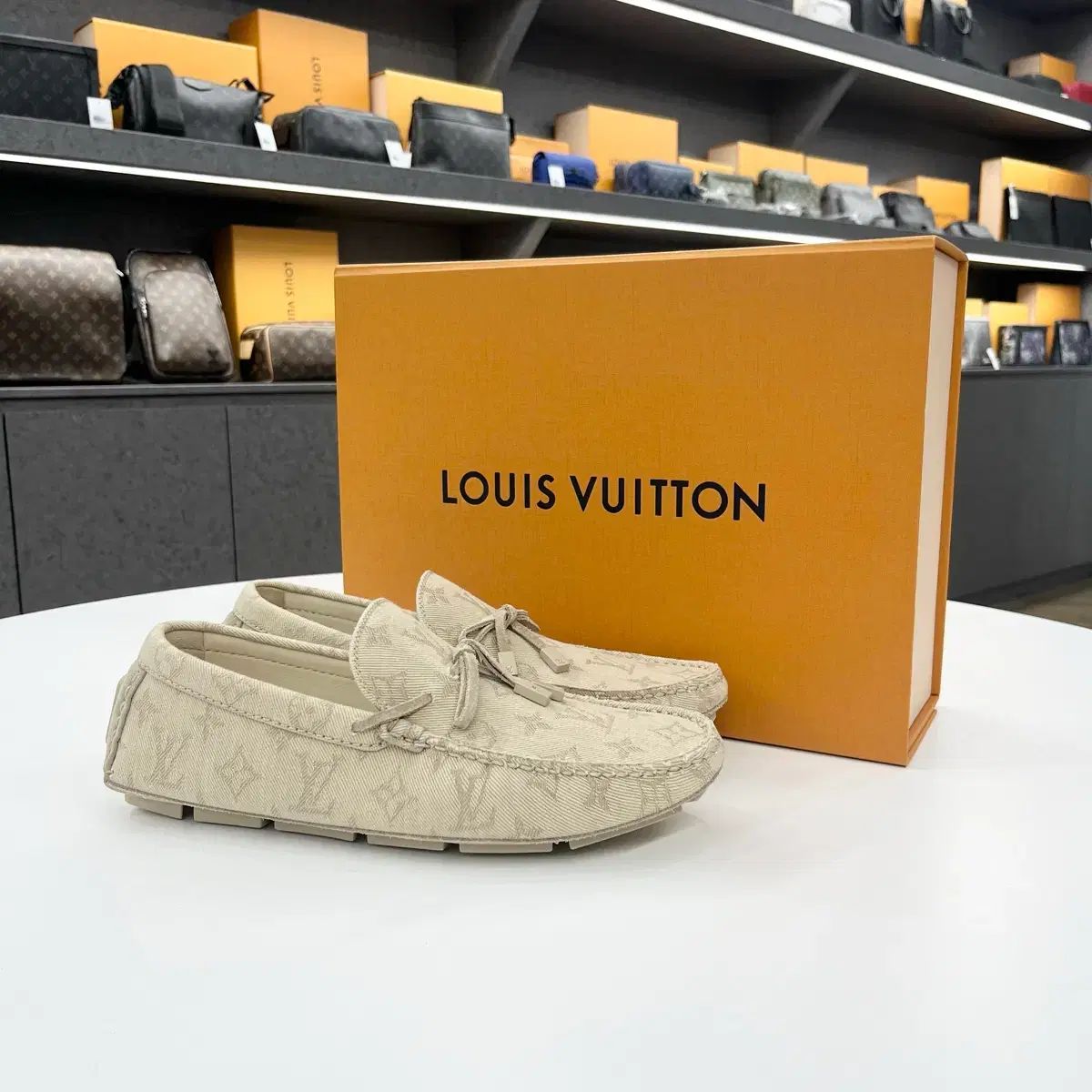 Louis Vuitton ドライバー モカシンシューズ ローファー 6 5サイズ