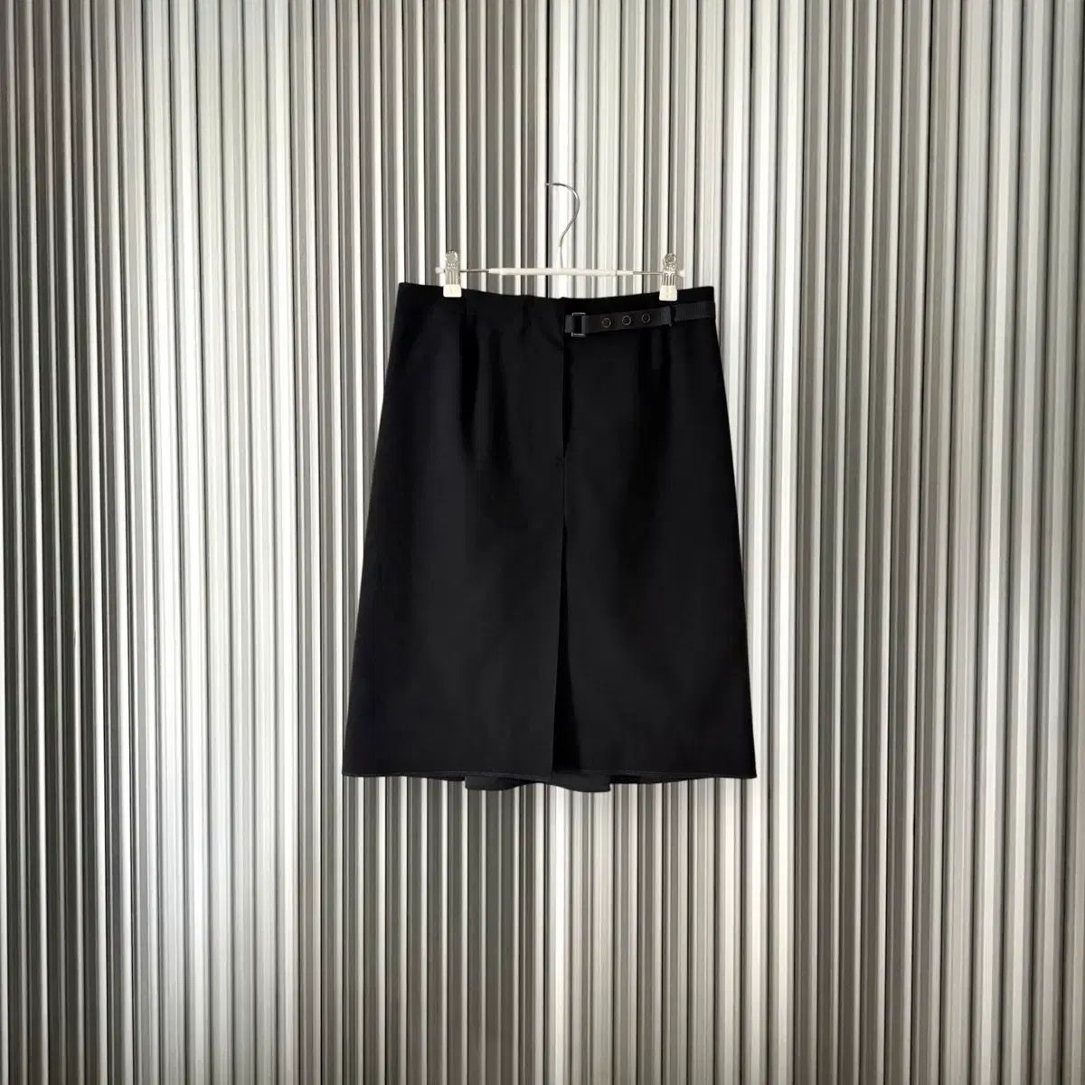 プラダ スカート 46,423円
