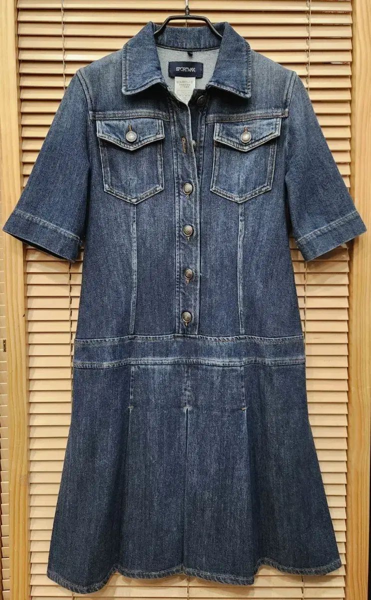 (ほぼ新品)スポーツマックス プリーツ デニムワンピース デニムワンピース