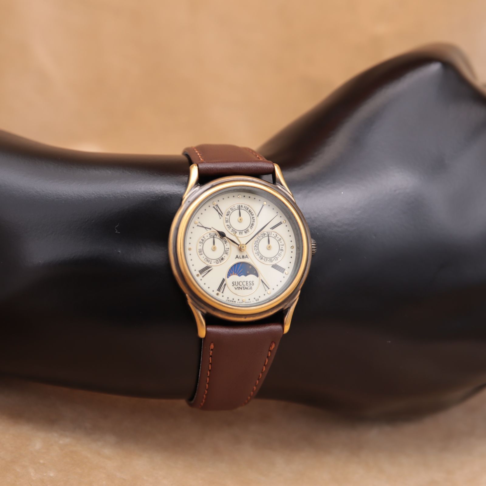 セイコー アルバ V33F-6A10 SEIKO ALBA サクセス トリプルカレンダー