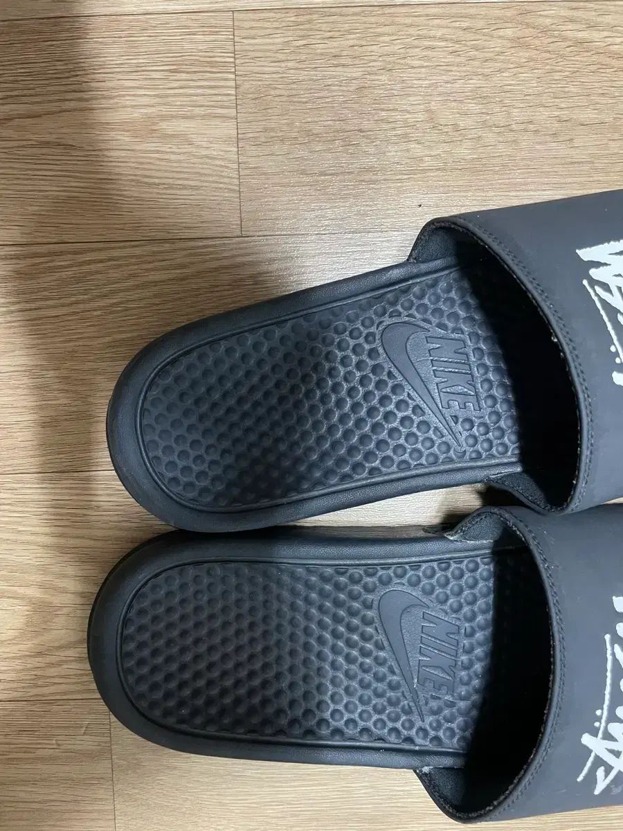 290)ナイキ ステューシー ベナッシ スリッパ ブラック NIKE STUSSY