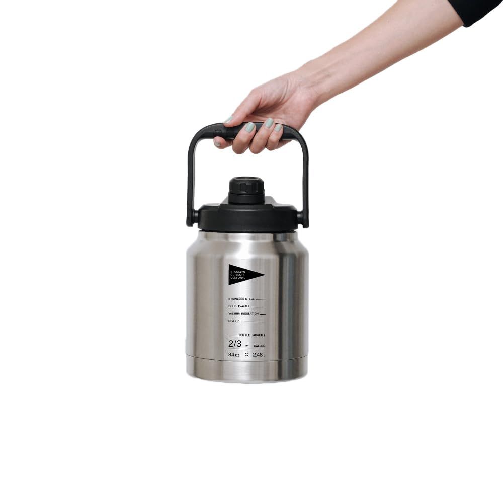 BROOKLYN OUTDOOR COMPANY (BOC) ブルックリンアウトドアカンパニー アイスジャグ 2.5L 3.8L 保冷 保温 NY発 キャンプ アウトドア 真空断熱構造 (2.5L シルバー)pms