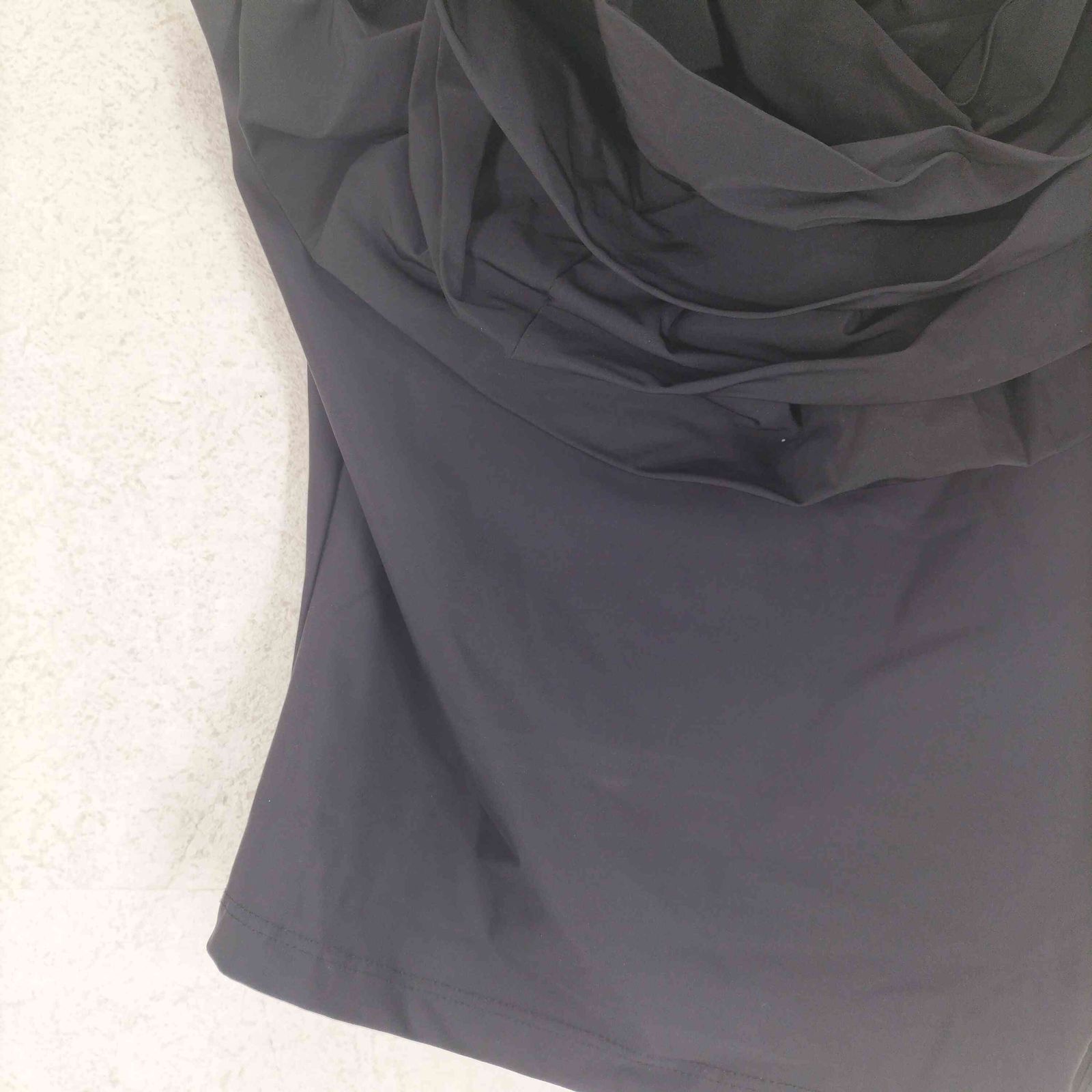 VAQUERA(ヴァケラ) Women Rose Top レディース トップス ヴァケラ VAQUERA AQUERA Women Rose Top レディース XL - メルカリ