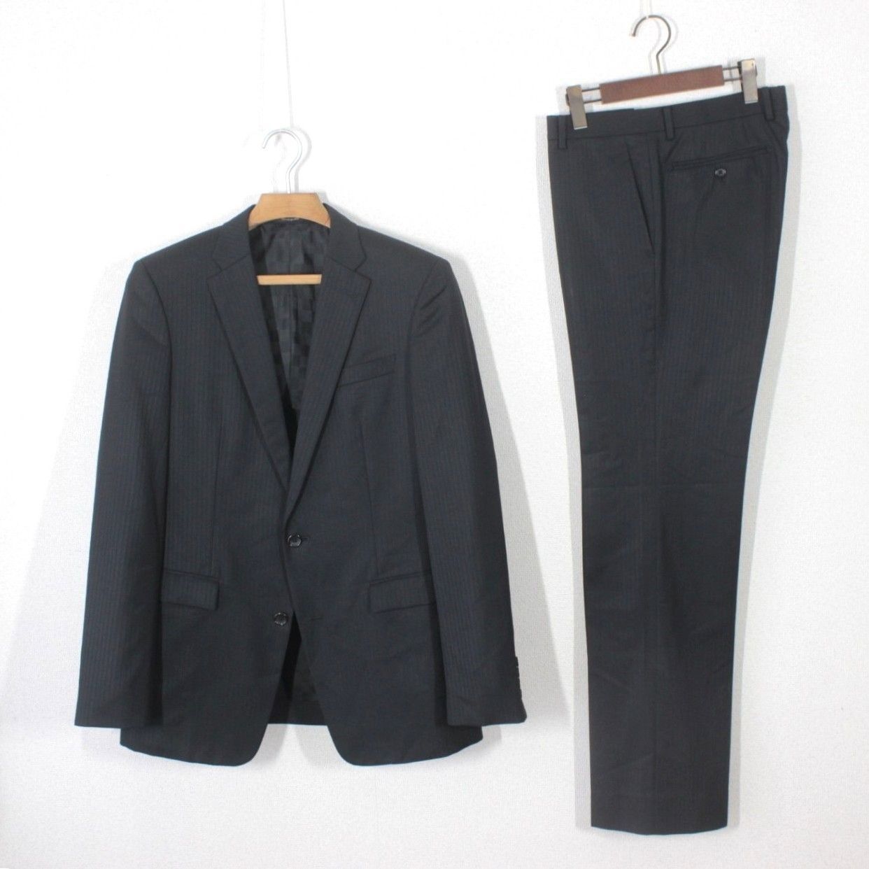 03【極美品】コムサメン COMME CA MEN スーツ 50 A6 L 黒 ブラック シャドーストライプ 面接 ビジネス 就活 冠婚葬祭 春夏秋 メンズ