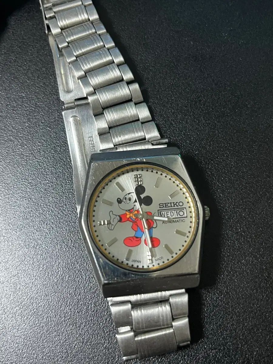 SEIKO mickey mouse
