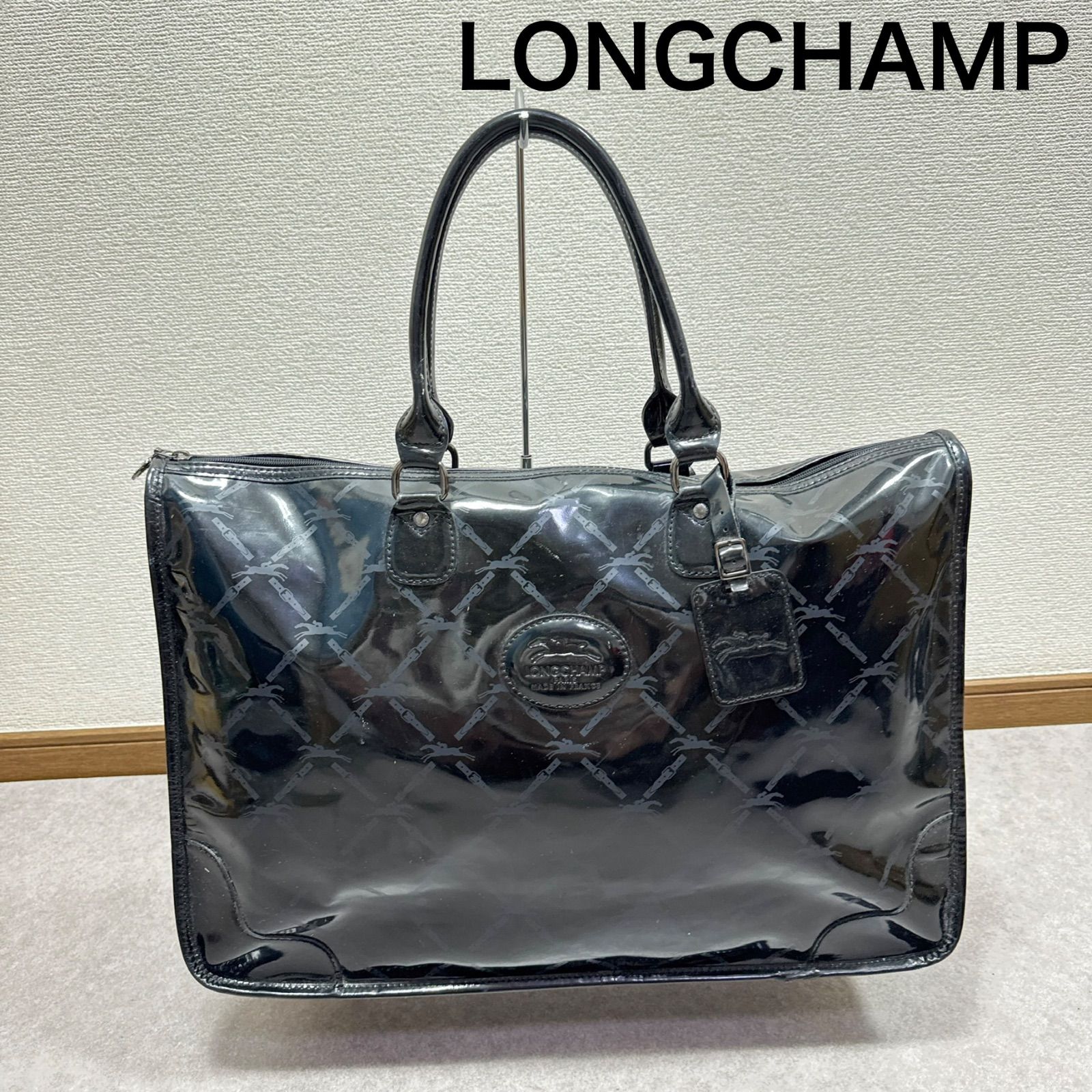 LONGCHAMP ロンシャン 限定デザイン エナメル 旅行カバン ハンドバッグ ブラック 総柄ロゴ