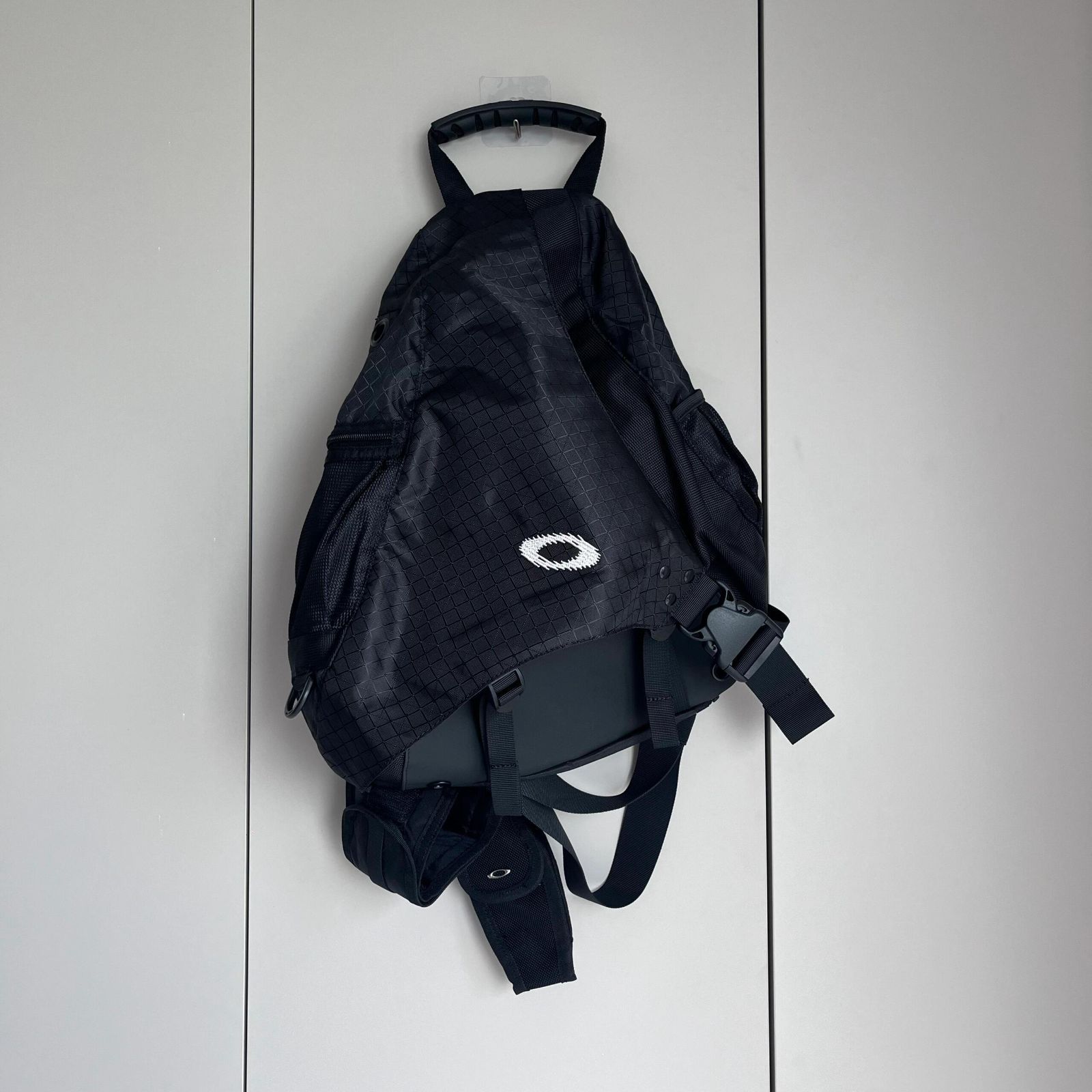 大人気】OAKLEY オークリー 00s Y2K ワンショルダーバッグ ボディ 