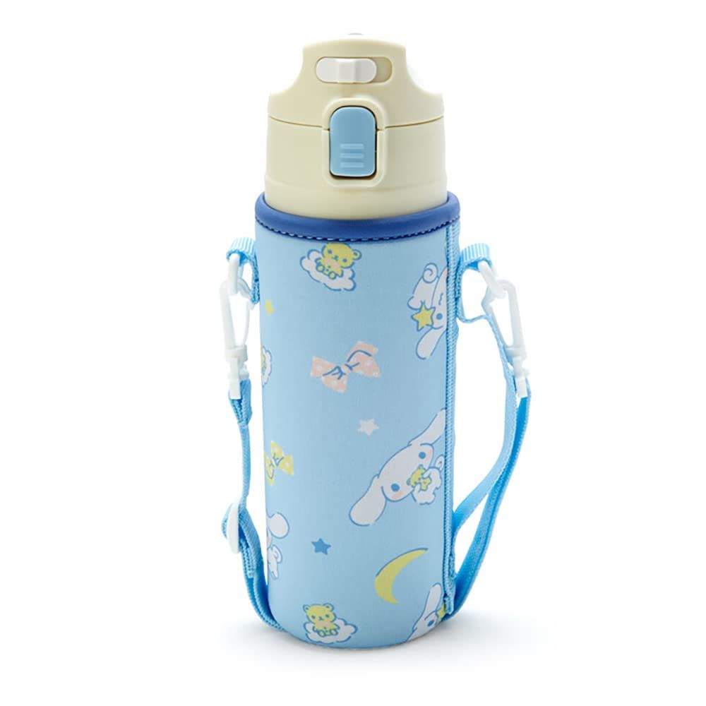 新品 サンリオ(SANRIO) 子供用 水筒 470ml 直飲み ワンタッチ ステンレス ボトル シナモロール シナモン Cinnamoroll 保冷専用 ショルダーヒモが付いたポーチ付き 名前スペース付き 212512