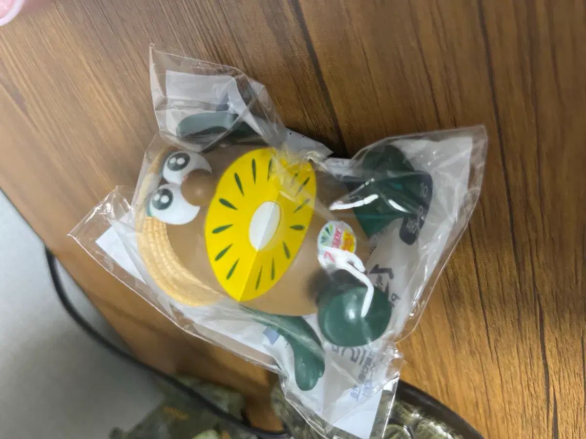 キウイブラザーズ ゼスプリ 公式通販 フィギュア 中サイズ 未開封商品 
