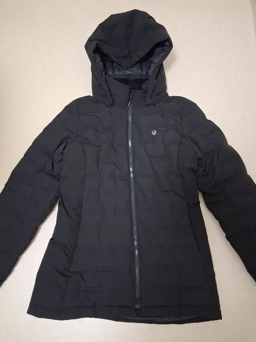 BLACK YAK ブラックヤク 軽量ダウン