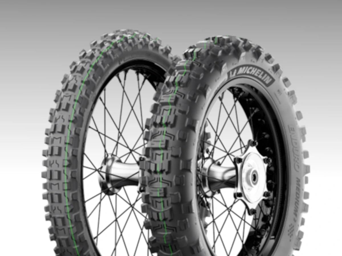 新品 MICHELIN(ミシュラン)バイクタイヤ ENDURO MEDIUM 2 フロント 90/90-21 M/C 54R TT