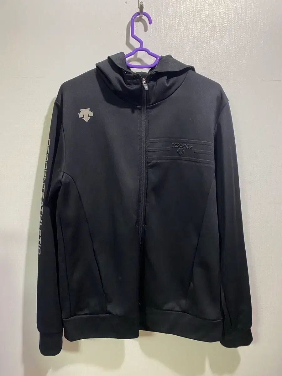 デサント ブラック フルジップアップ ジャケット XL