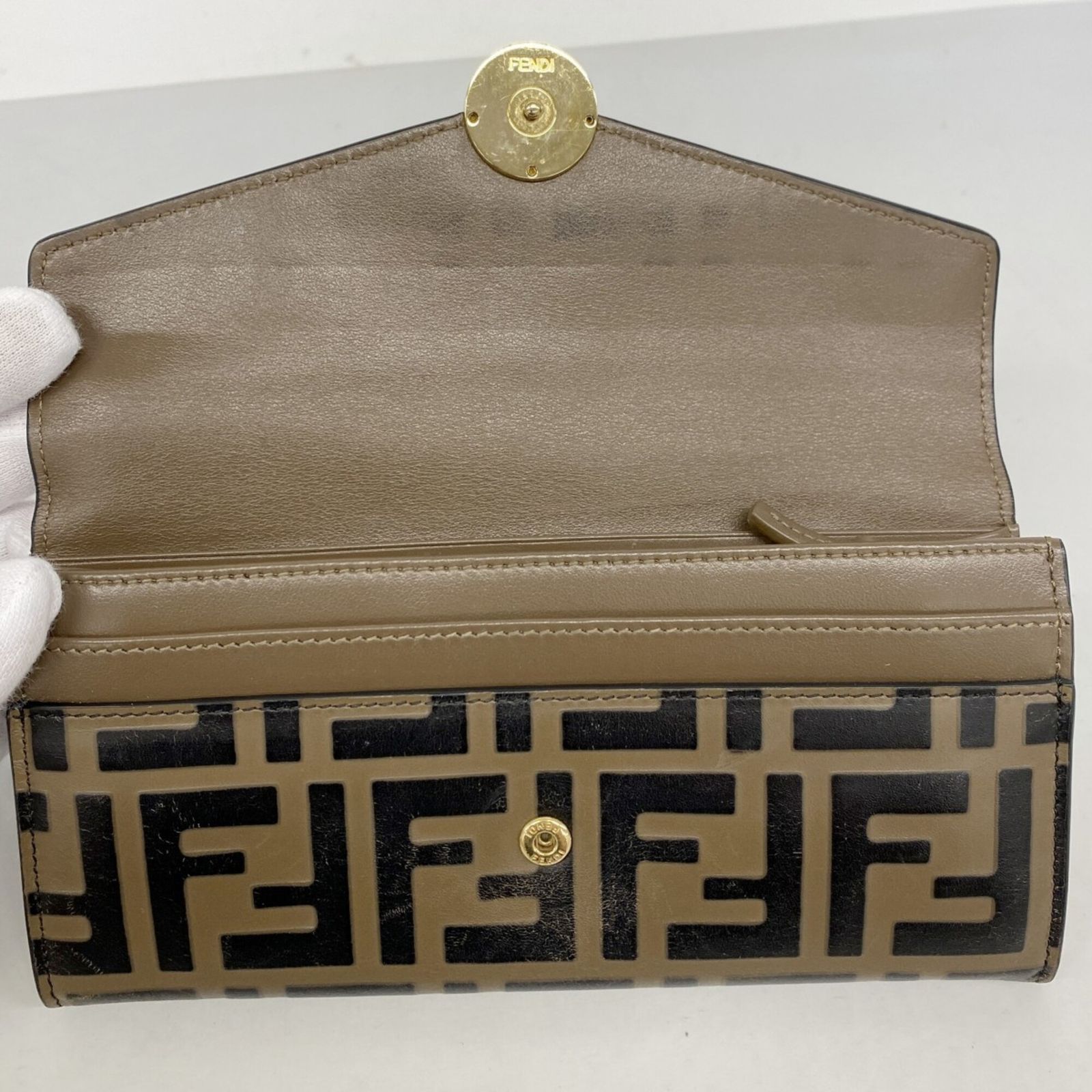 フェンディ(Fendi) フェンディ 長財布 ズッカ レザー ブラウン