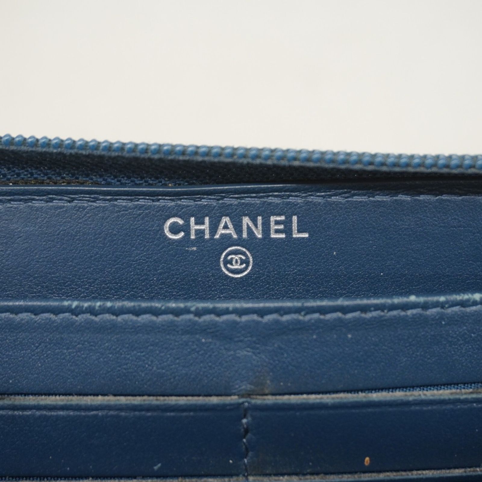 シャネル(Chanel) シャネル 長財布 ボーイシャネル キャビアスキン