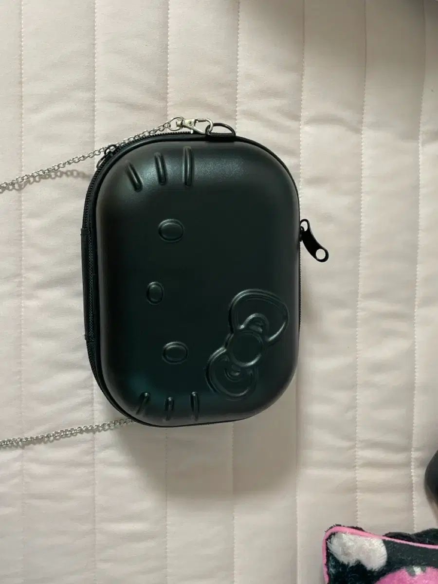 【wakemake】韓国公式オンライン限定 ピンク キティ ミニキャリーケース ハローキティ ミニキャリーケース WAKEMAKE wakemake韓国公式