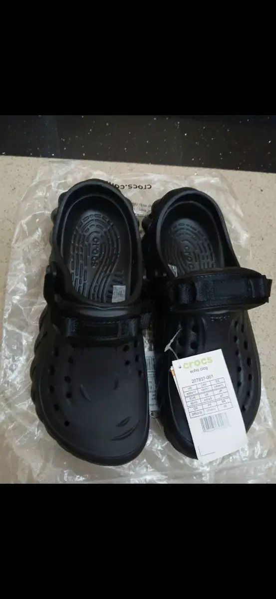 配送込み)新品 Crocs エコークロッグ M9 W11 ブラック 270mm - メルカリ