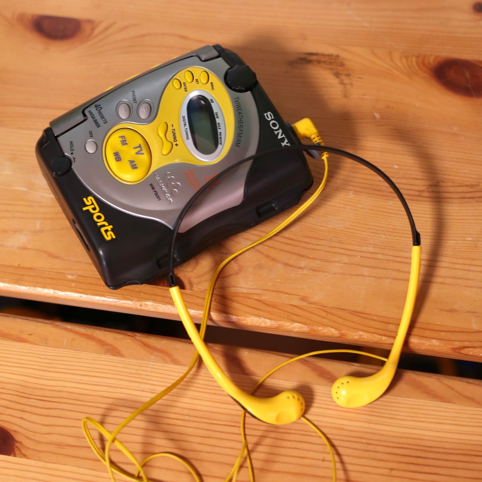 SONY SPORTS WALKMAN WM-FS221 整備済 動作品 - メルカリ