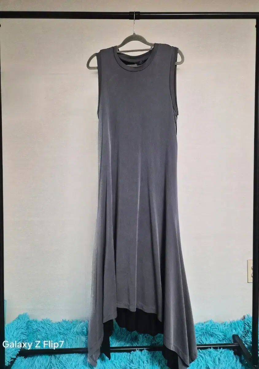 新品 PARAPHRASE グレー ブラック バイカラー ノースリーブ ONE PIECE M