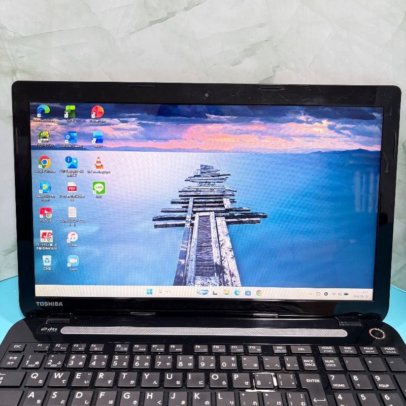 お買い得✨爆速SSD＆メモリ8GB✨ windows11 ノートパソコン✨東芝