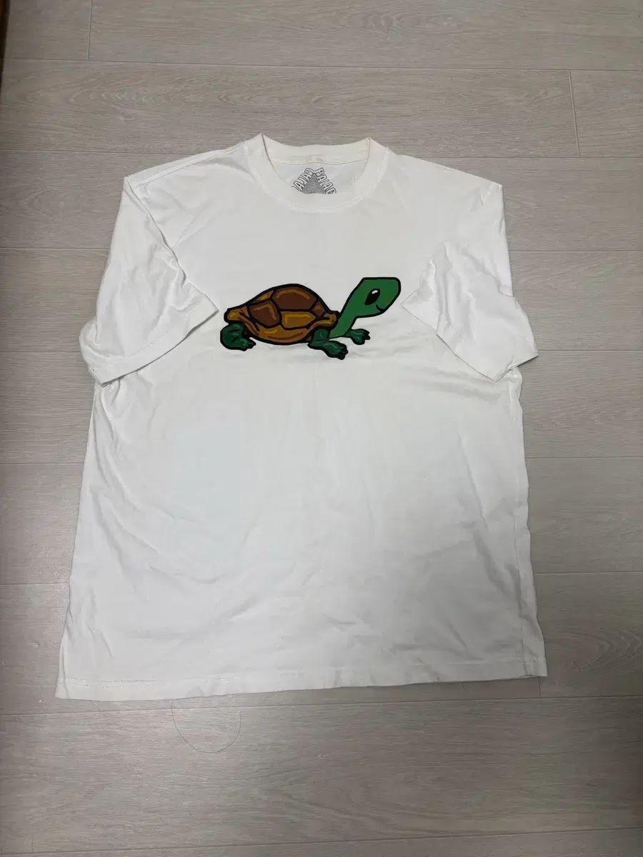 PALACE パレス BOOK 白半袖 XL 出品