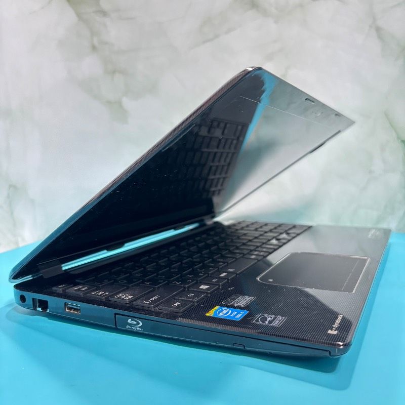 限定セール！美品✨SSD256＆メモリ8GB✨ windows11 ノートパソコン