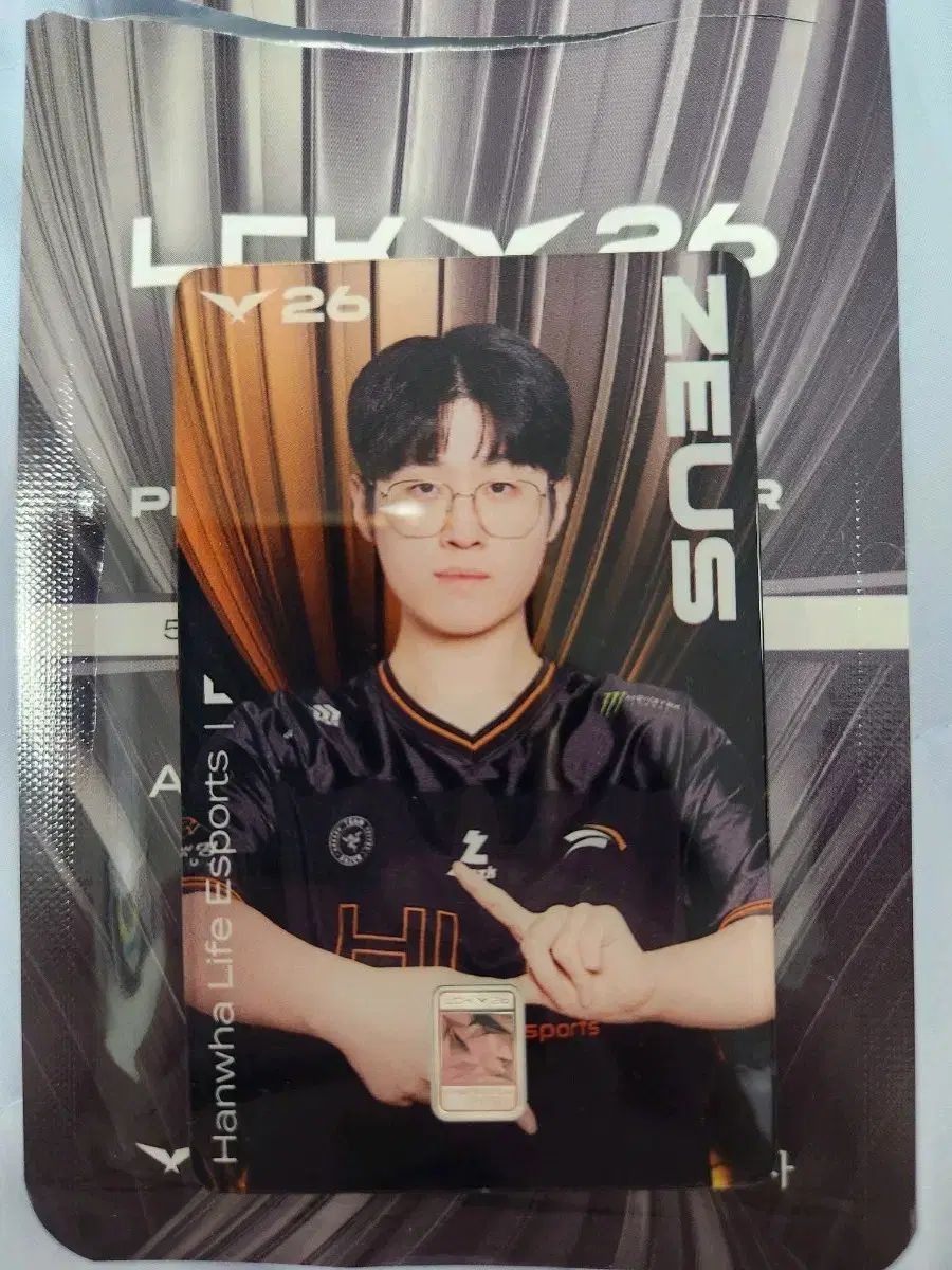 LCK シルバー カード HLE Zeus 一般