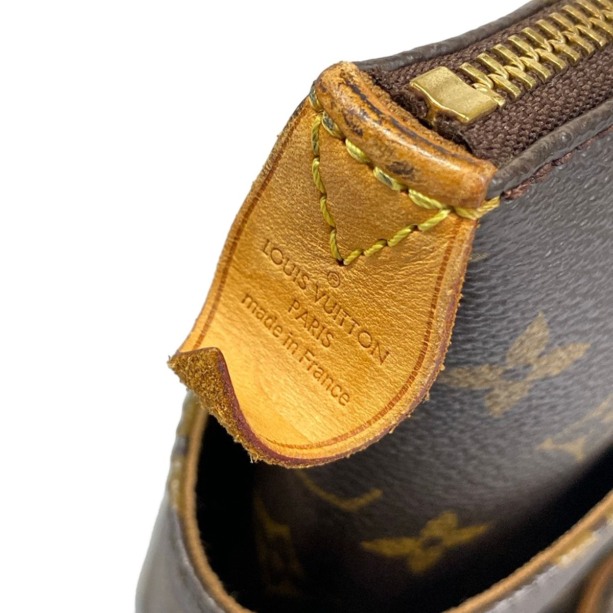 LOUIS VUITTON(ルイヴィトン) ショルダーバッグ モノグラム トータリー