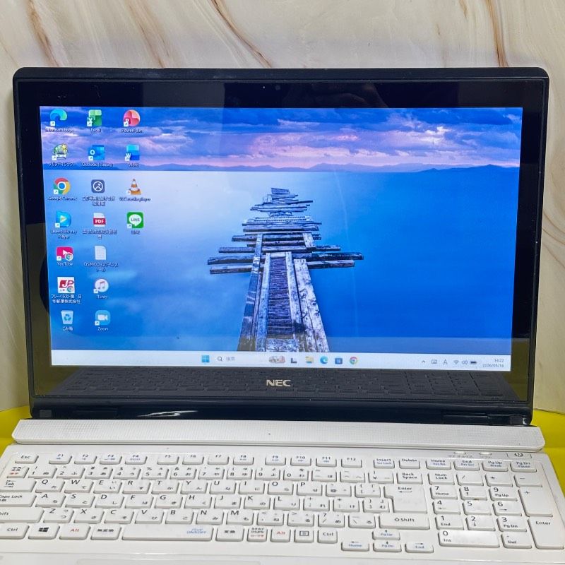 ポッキリ価格！タッチパッド搭載✨Core i5＆SSD爆速✨ windows11