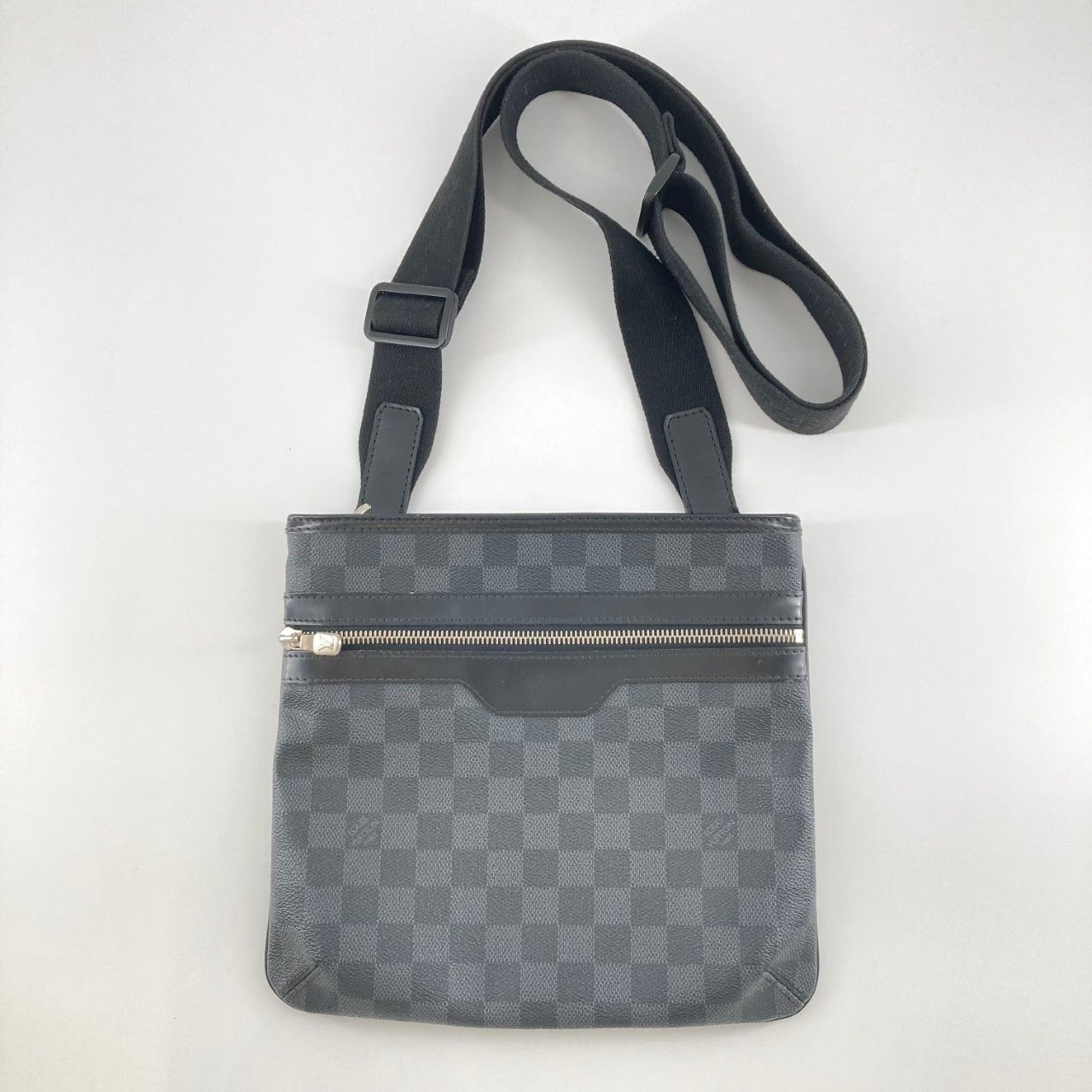 LOUIS VUITTON（ルイ・ヴィトン） ダミエグラフィット トマス N58028 ショルダーバッグ ブラック