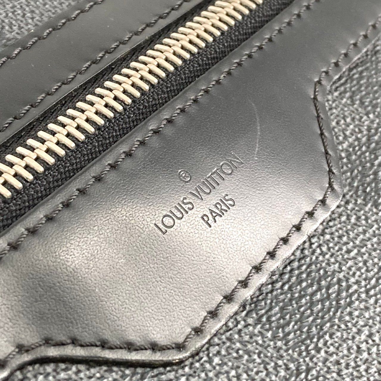 LOUIS VUITTON（ルイ・ヴィトン） ダミエグラフィット トマス N58028 