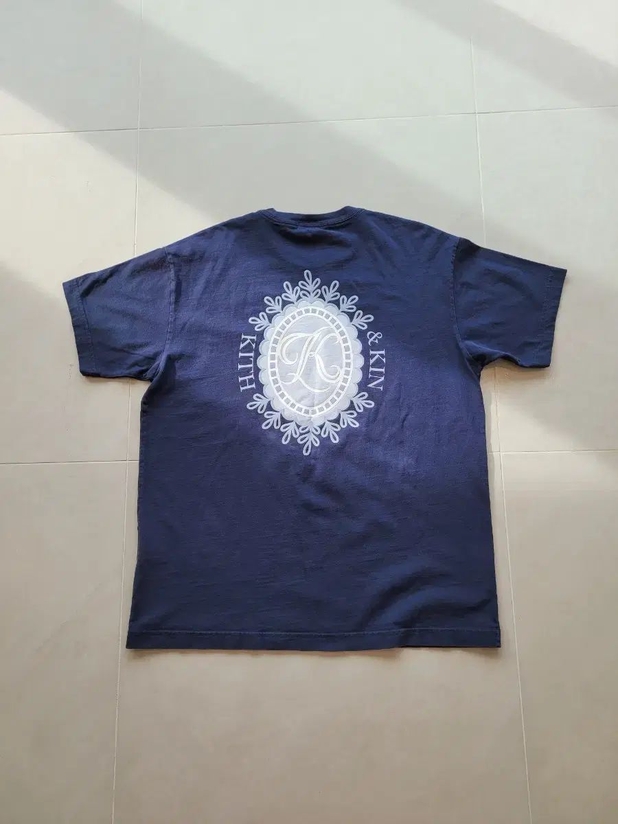 KITH 半袖Tシャツ