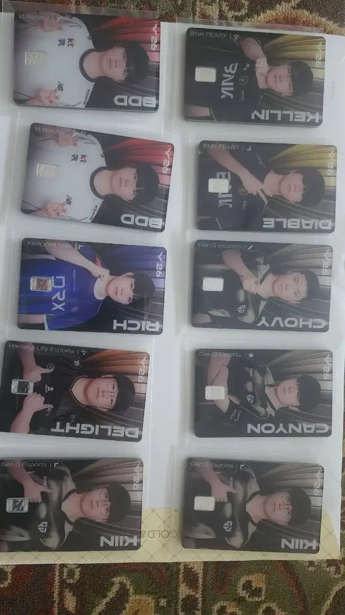 GENWIN様 チョビ 2026LCK シルバー カード 12万円 送料 含む