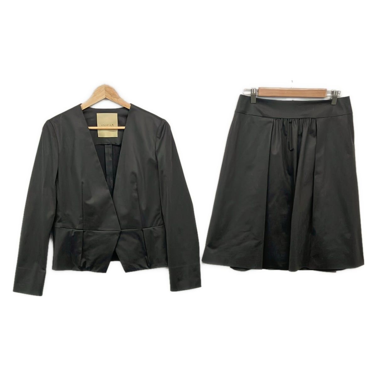 synchro crossings(シンクロクロシング) スカートセットアップ レディース美品 - グレー 膝丈/ノーカラー